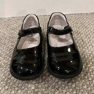 Primigi patent leather and leather lined almost-new toddler dress shoes.